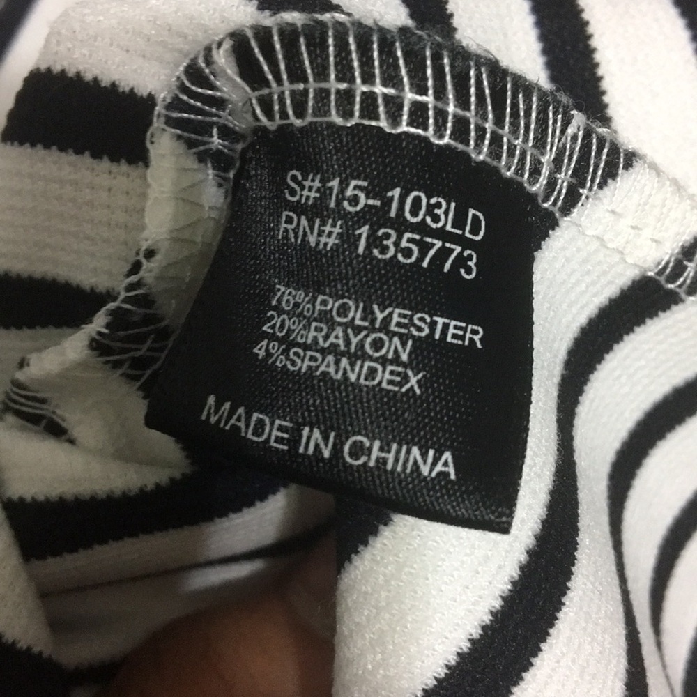 Olivaceous striped dress - Picture 5 of 5